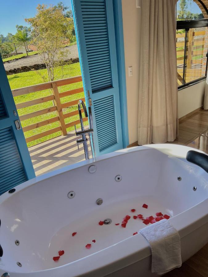 Pousada Di Venezia - Hotel Fazenda Нова-Венеза Экстерьер фото